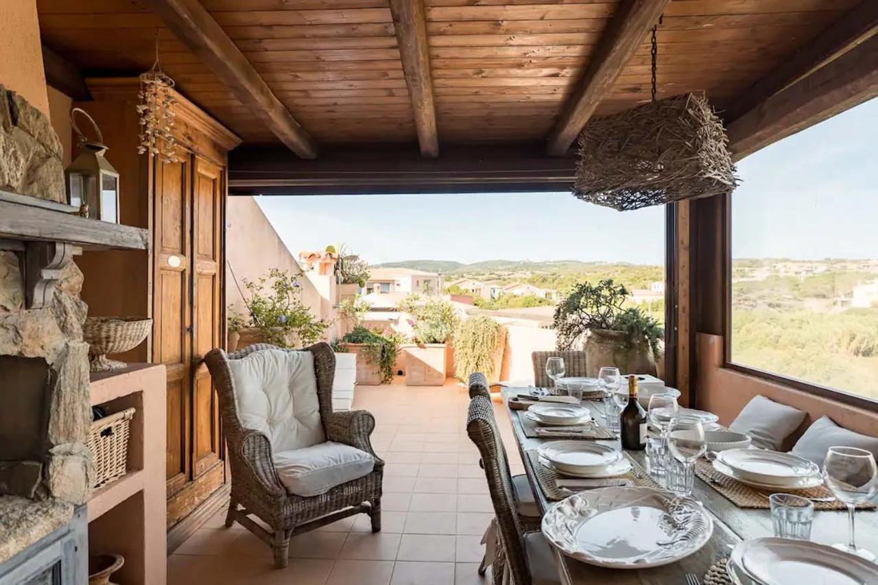 Romantico Appartamento Vista Mare Porto Pozzo Buitenkant foto